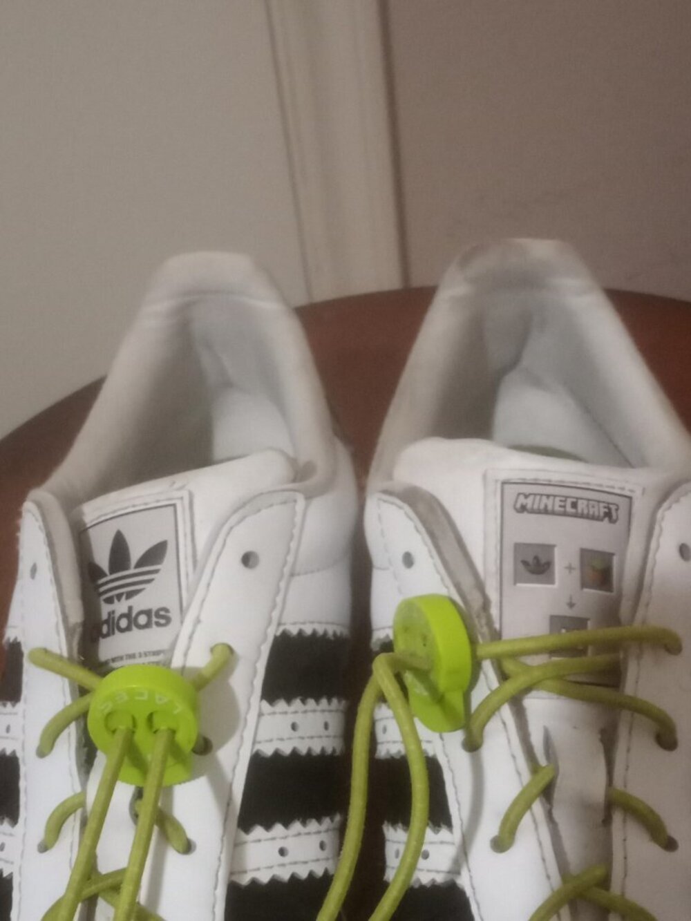 Kids Size 5.5 Adidas Superstar II J MINECRAFT White Black Shoe JQ8749 - Picture 6 of 13